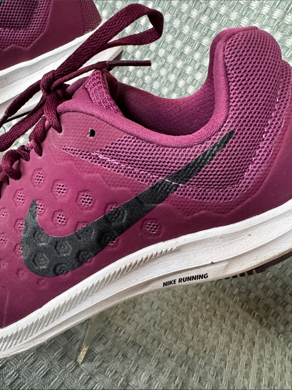 Nike Downshifter 7 Women's Plum Running Shoes - Lightweight Mesh Size 10